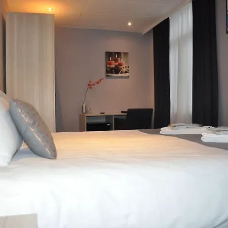 Hotel Acacia