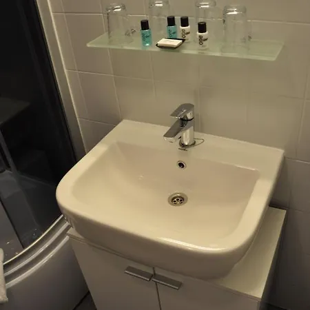 Acacia Szálloda 2*